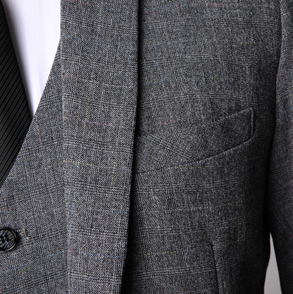 3-PIECE SUIT