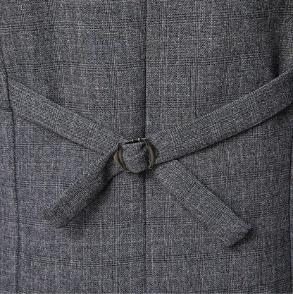 3-PIECE SUIT