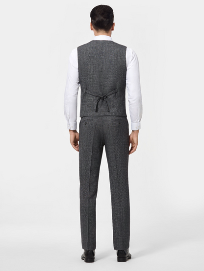 3-PIECE SUIT